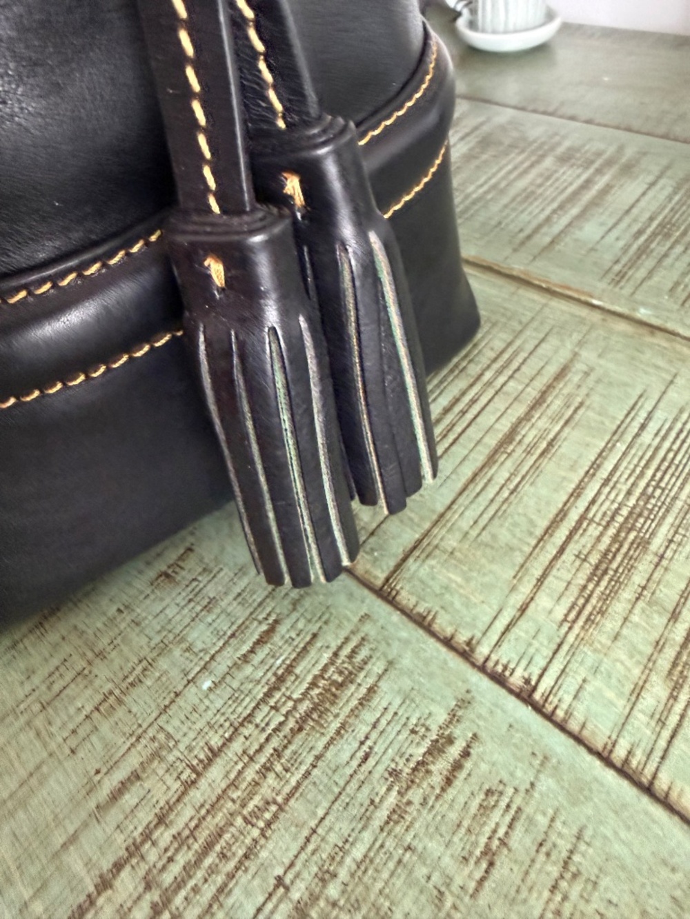 Dooney & Bourke Buckley Bag - Picture 14 of 15